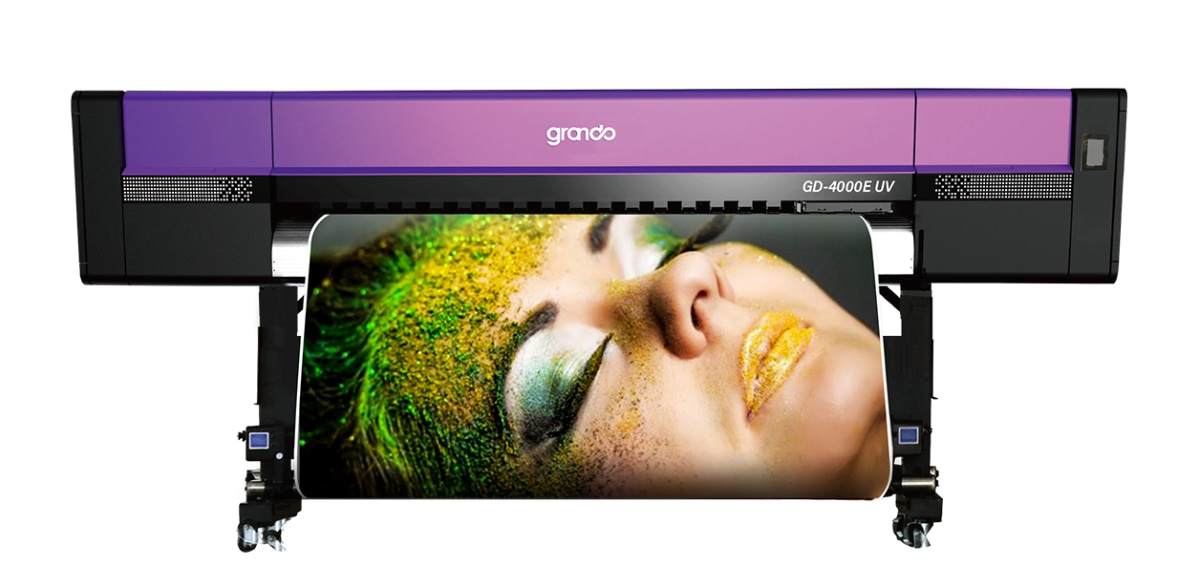 1.8m UV Roll to Roll Printer With Four i3200-U1 Print heads